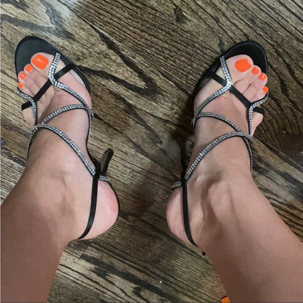 Dolce & Gabbana 💎🖤Silk Sandals - Picture 8 of 16